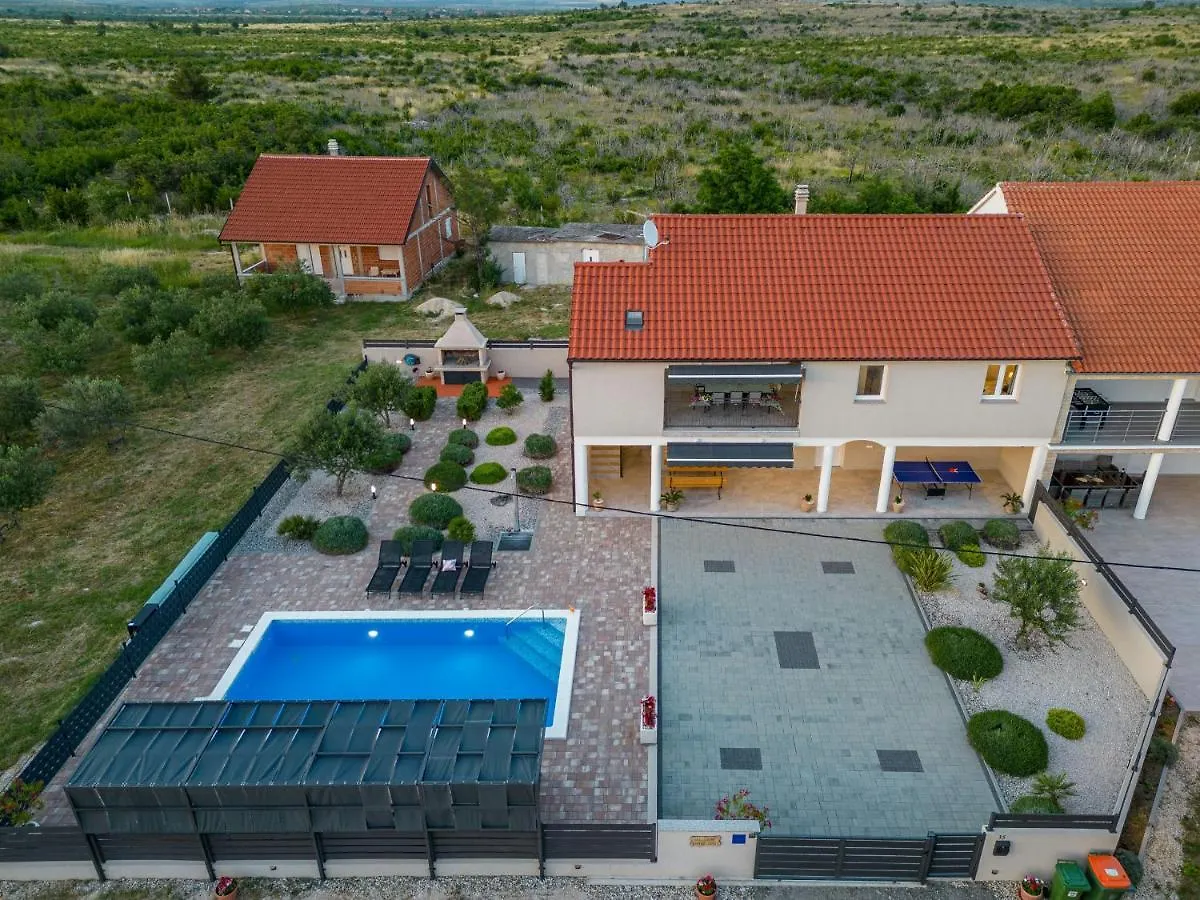 Villa Silentium Zadarvillas Pristeg