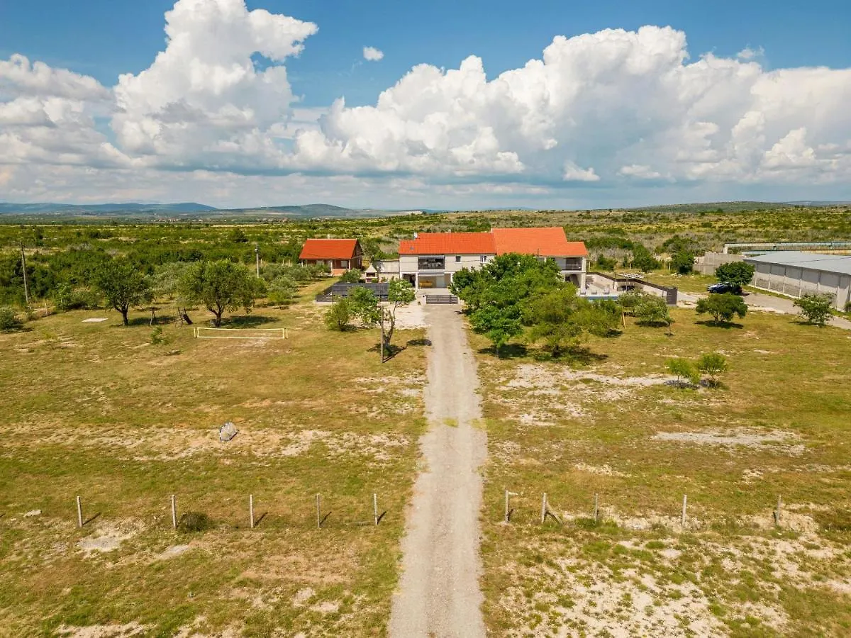 Villa Silentium Zadarvillas Pristeg