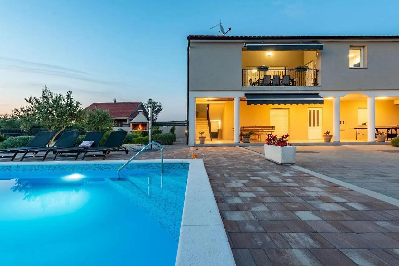 Villa Silentium Zadarvillas Pristeg