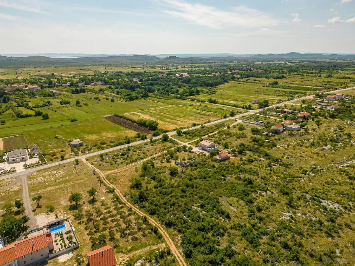 Villa Silentium Zadarvillas Pristeg 0*,